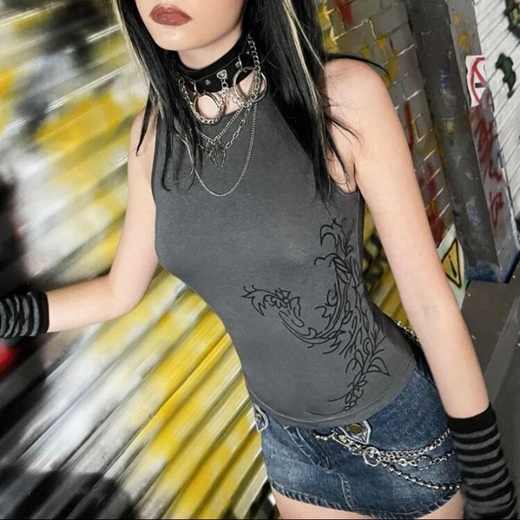 t shirt - Picture 5 of 5